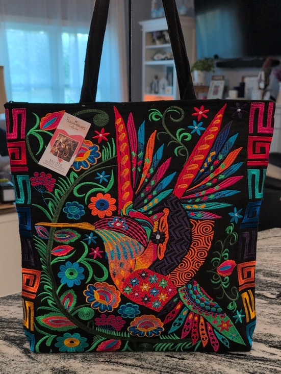 Bamboo Traders Handbags - Bamboo Traders Black Tote with Multicolor Embroidered Hummingbird